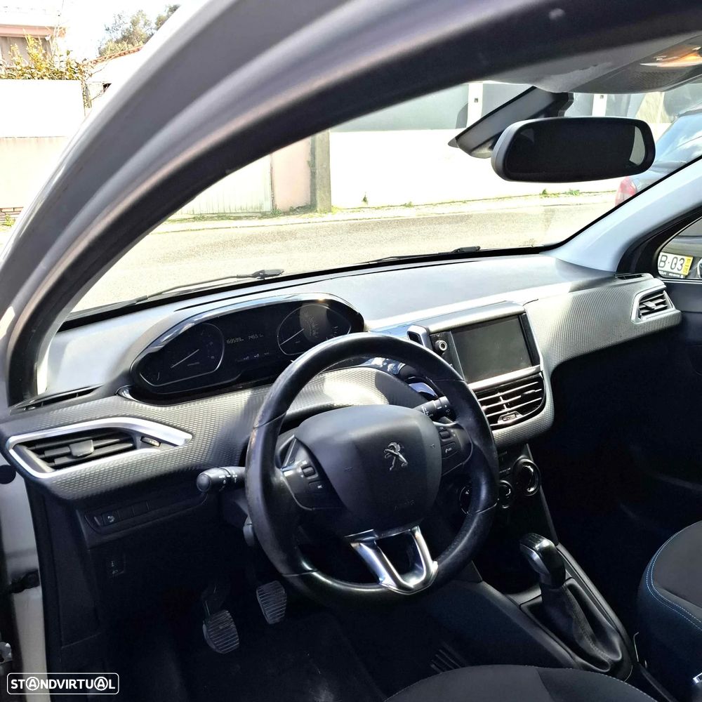 Peugeot 208 1.6 BlueHDi Allure - 16