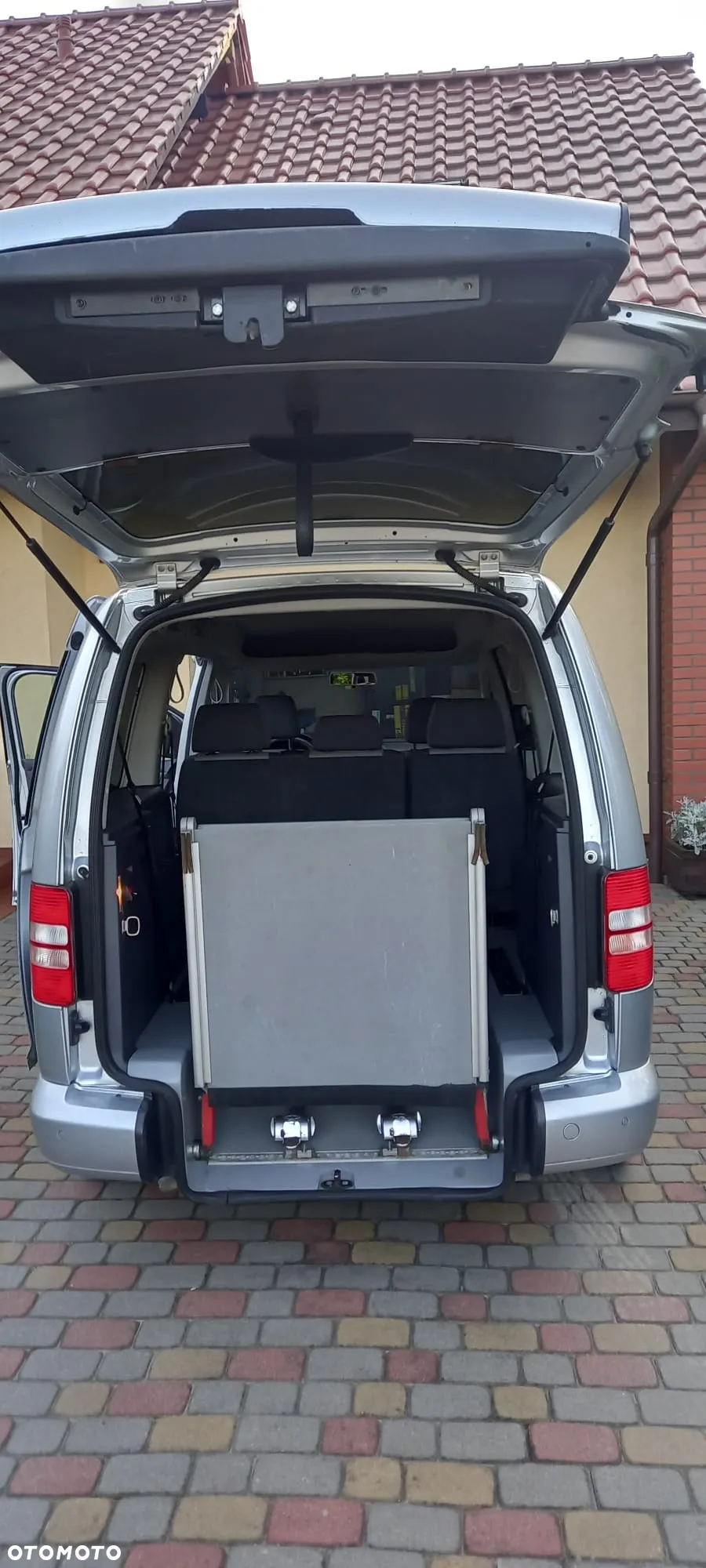 Volkswagen Caddy Maxi 1.6 TDI Comfortline DSG - 5