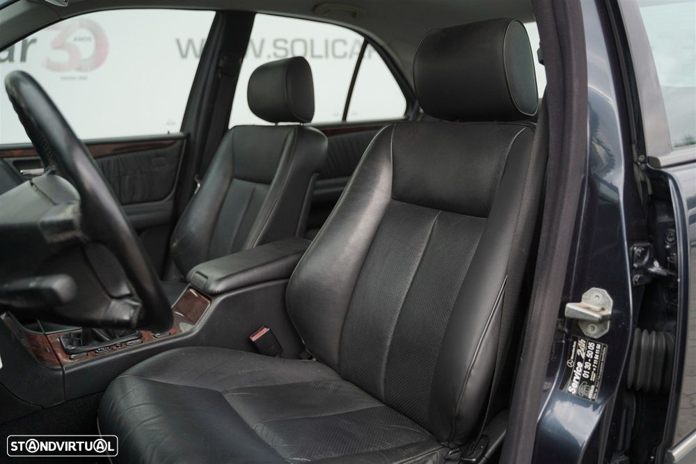 Mercedes-Benz E 220 CDI Classic - 18