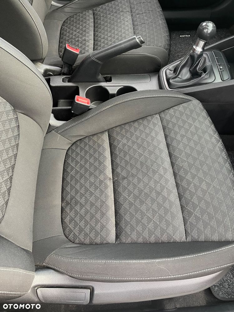 Kia Rio 1.2 Attract - 25