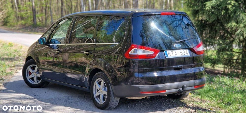 Ford Galaxy - 10