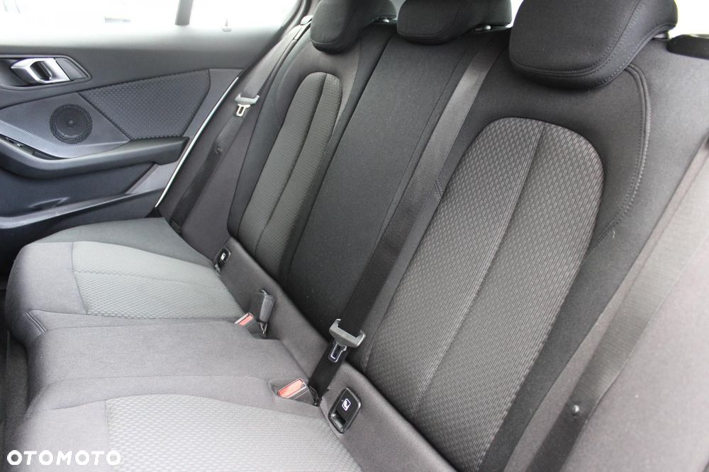 BMW Seria 1 118d Advantage - 9