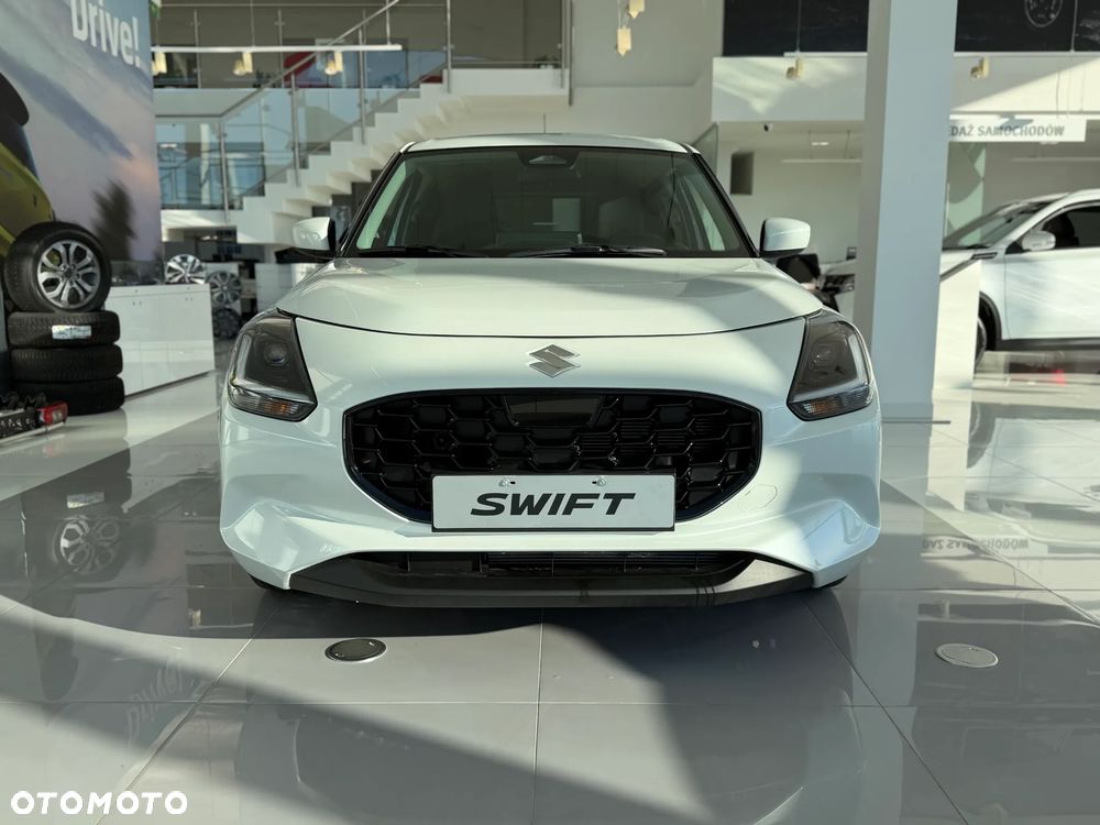 Suzuki Swift 1.2 Dualjet SHVS Premium Plus CVT - 2