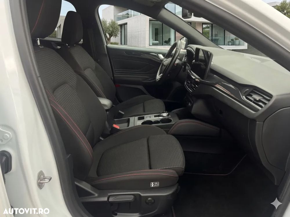 Ford Focus 1.5 EcoBlue Start-Stopp-System Aut. ST-LINE X - 9