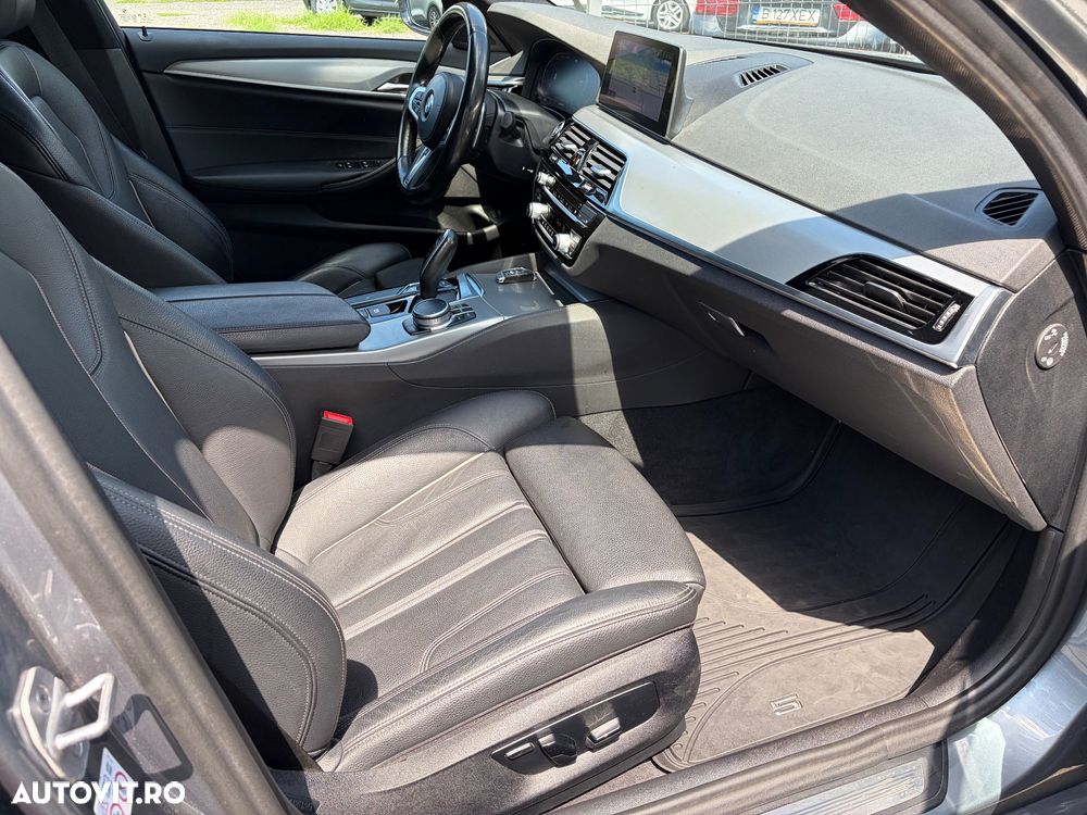 BMW Seria 5 520d xDrive AT MHEV - 29