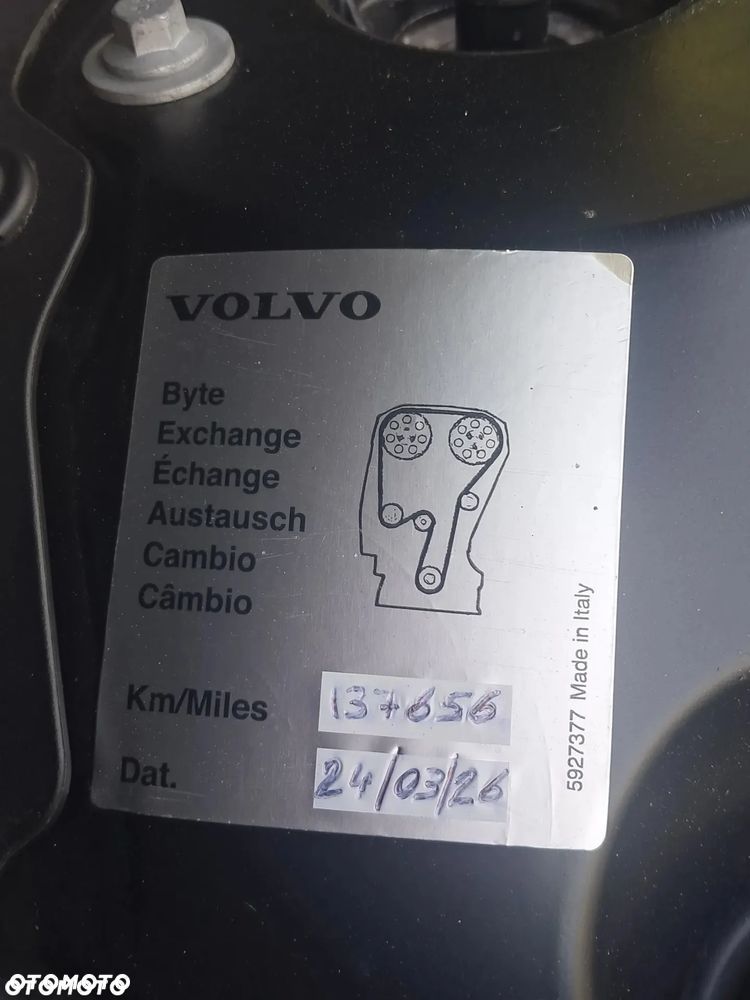 Volvo XC 60 D4 Geartronic Momentum Pro - 31