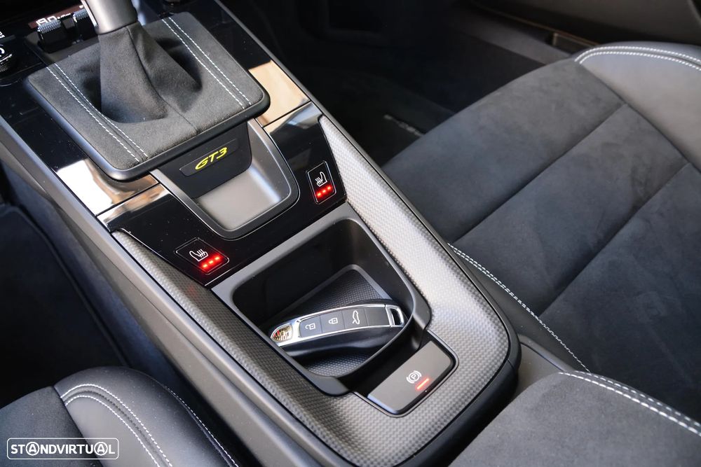 Porsche 911 (992) GT3 PDK - 41