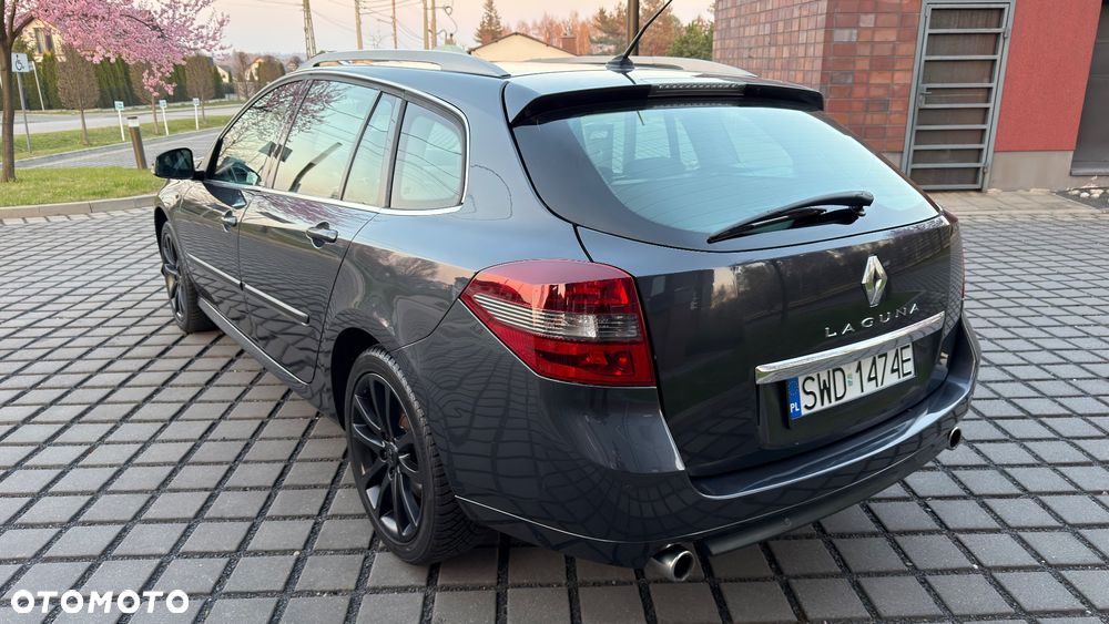 Renault Laguna 2.0 dCi Tech Run - 30