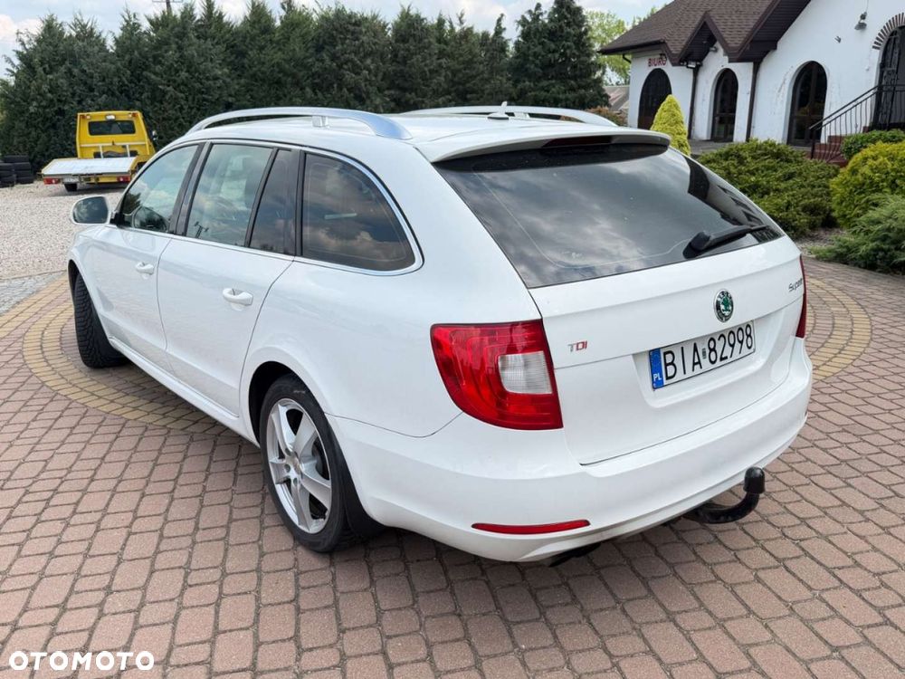 Skoda Superb - 2