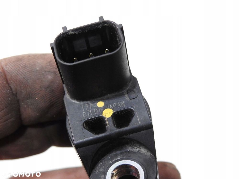 CZUJNIK POŁOŻENIA WAŁKA HONDA INSIGHT II 1.3 - 6