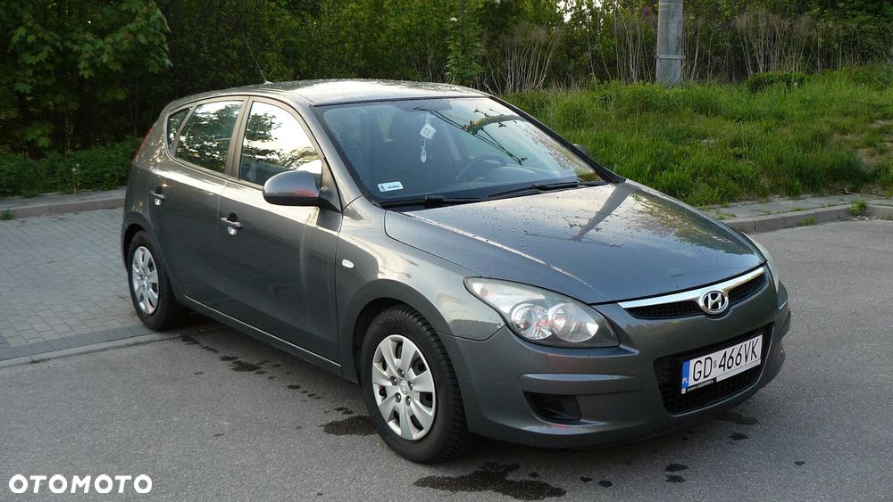 Hyundai i30 1.6 CRDi Classic + - 9