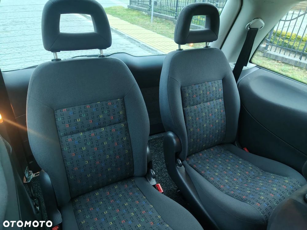 Seat Alhambra 2.0 TDI Style - 22