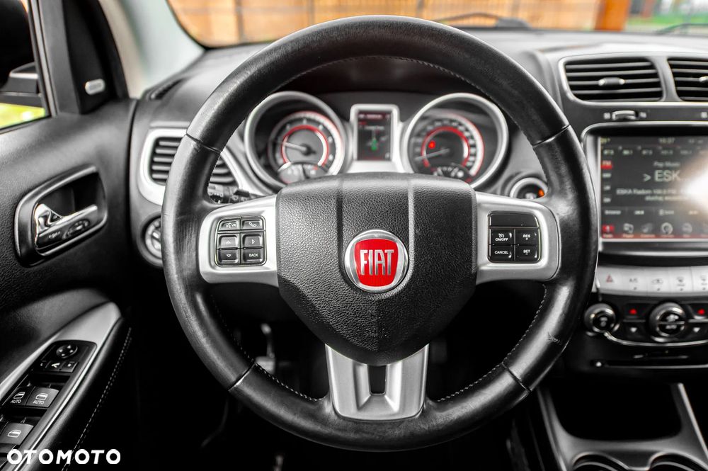 Fiat Freemont 2.0 Multijet 16V DPF Automatik Allrad Black Code - 29