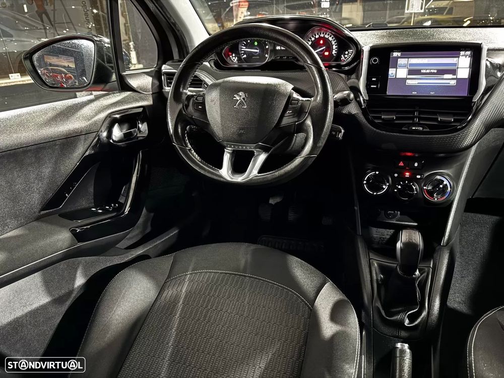 Peugeot 208 1.6 BlueHDi Style - 14