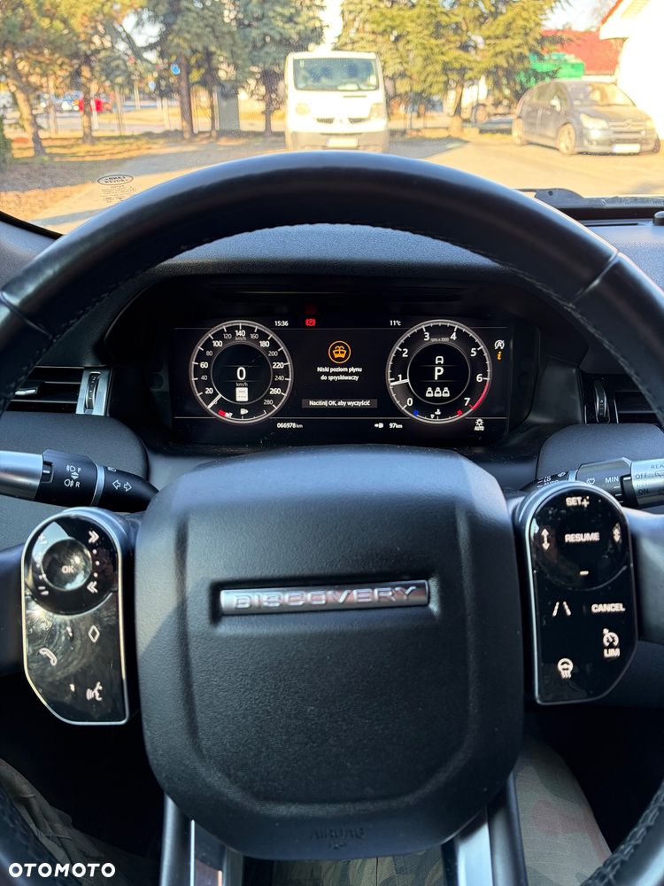 Land Rover Discovery Sport - 8