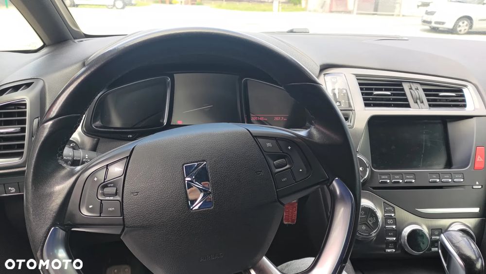 DS Automobiles DS 5 - 5