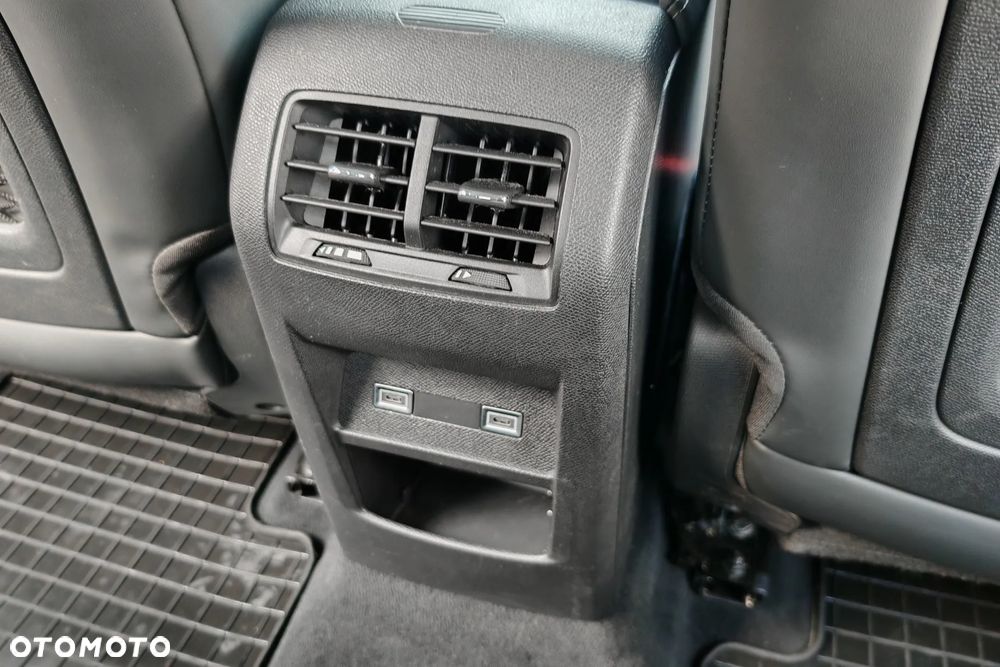 DS Automobiles DS 4 1.2 PureTech Cross Trocadero - 22