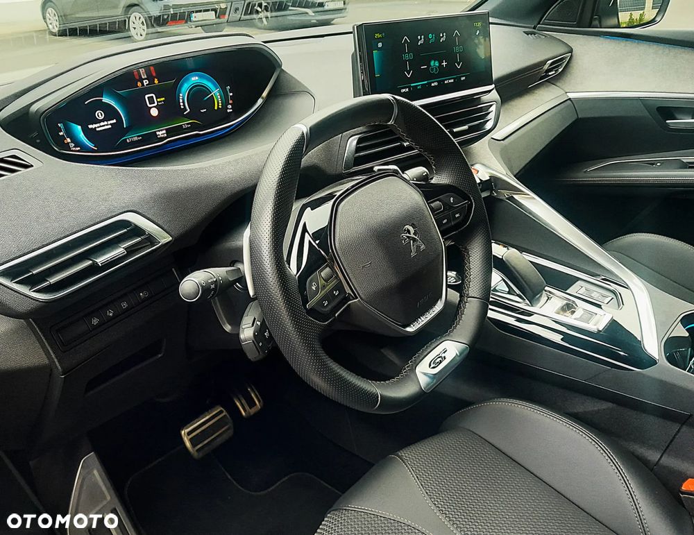 Peugeot 3008 1.6 PureTech HYbrid GT S&S EAT8 - 13