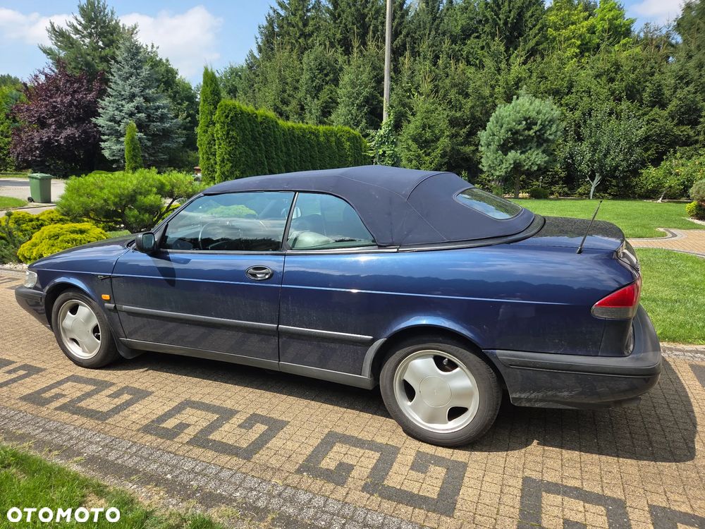 Saab 900 - 6