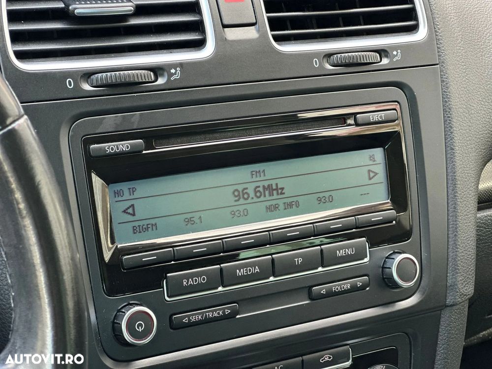 Volkswagen Golf 1.4 Style - 24