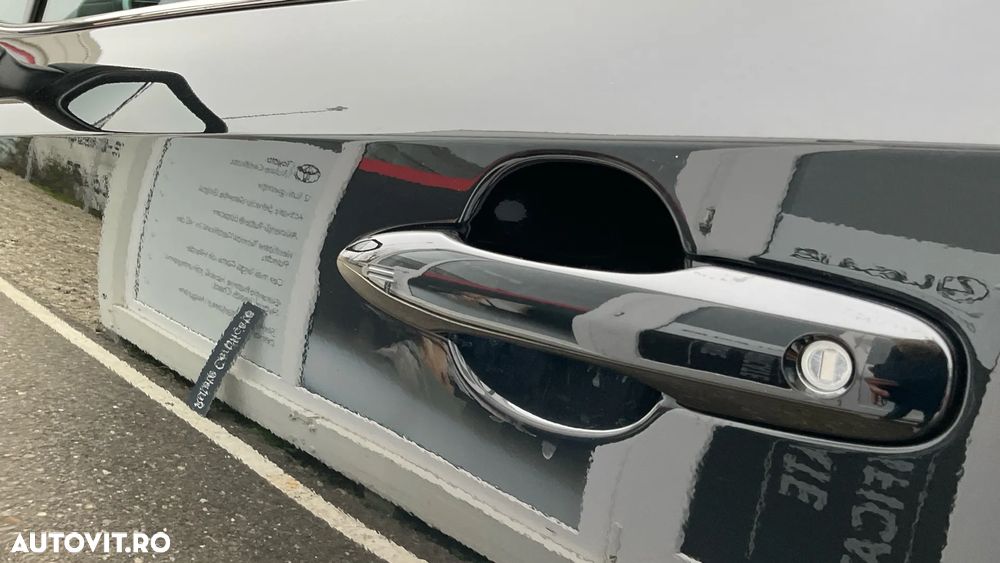 Toyota Corolla Sedan 1.8 HSD Exclusive - 14