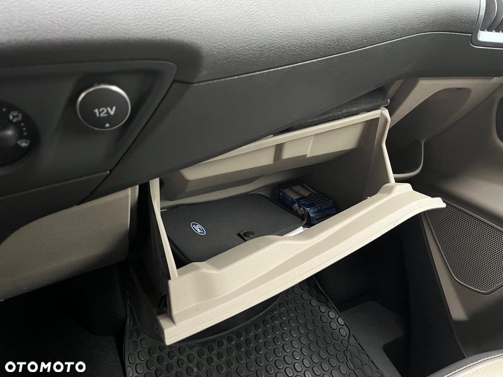 Ford Tourneo Custom 2.0 EcoBlue L1 Titanium - 16
