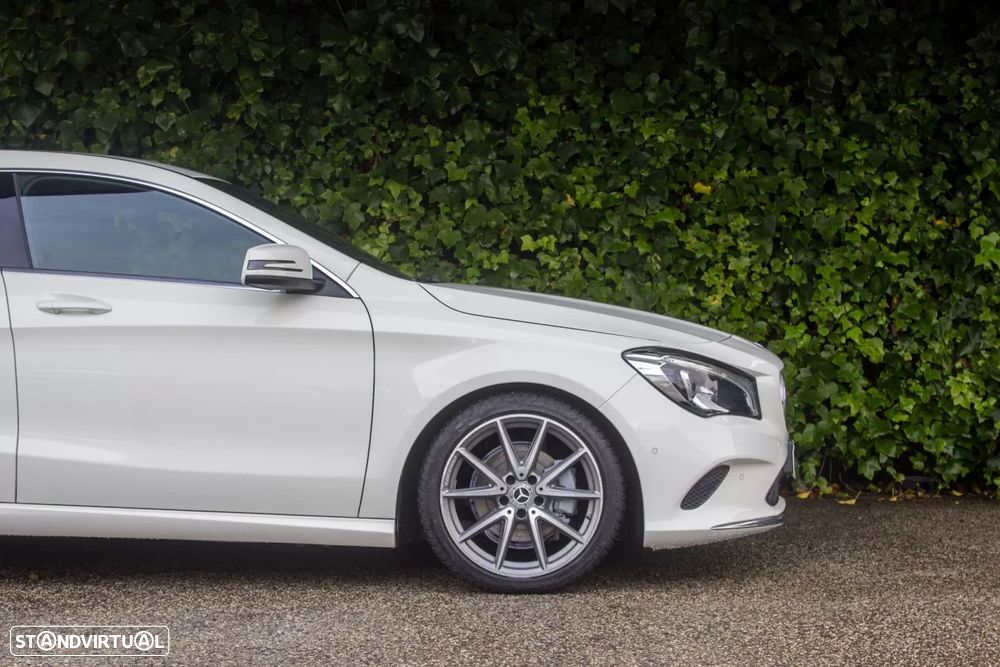 Mercedes-Benz CLA 200 Shooting Brake AMG Line Aut. - 5