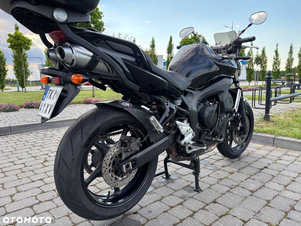 Yamaha FZ6 - 7