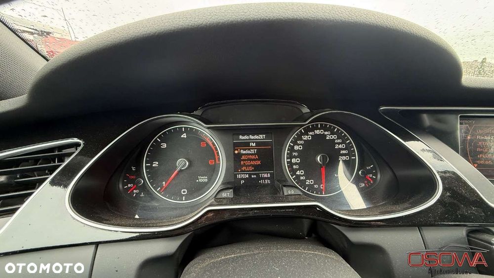 Audi A4 Avant 2.0 TDI DPF quattro S tronic S line Sportpaket - 30