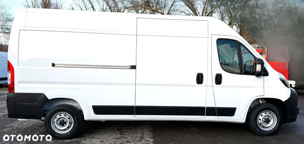 Opel Movano - 8