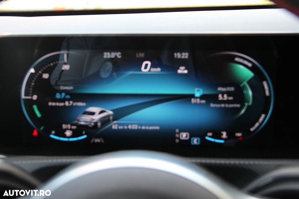 Mercedes-Benz CLA 200 - 38