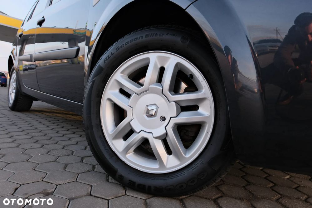 Renault Scenic 2.0 16V Privilege - 6