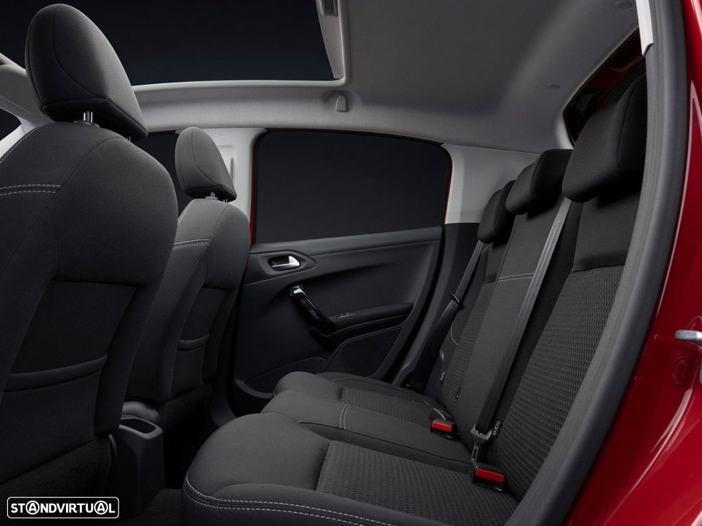 Peugeot 208 1.2 PureTech Allure - 7