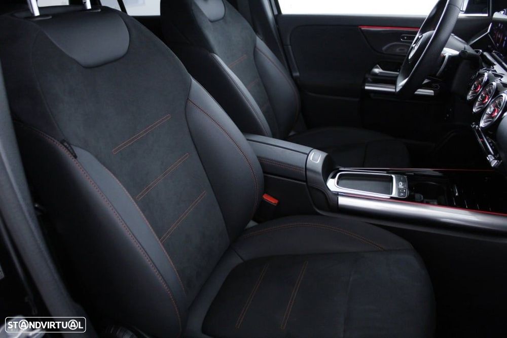 Mercedes-Benz GLA 180 d AMG Line - 15
