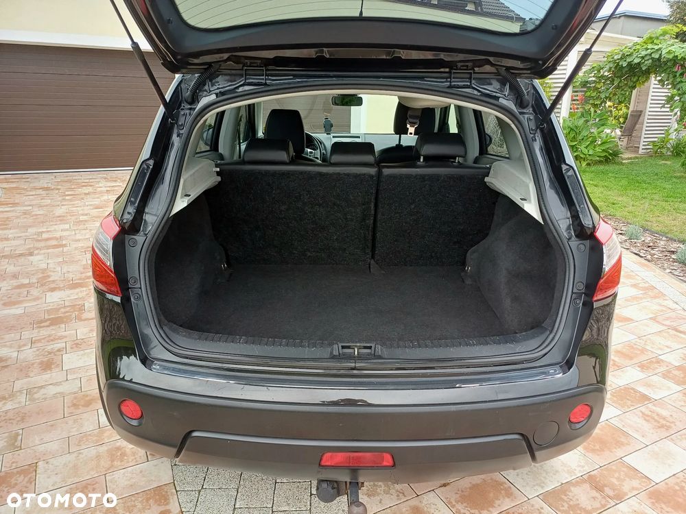 Nissan Qashqai 2.0 CVT tekna - 8