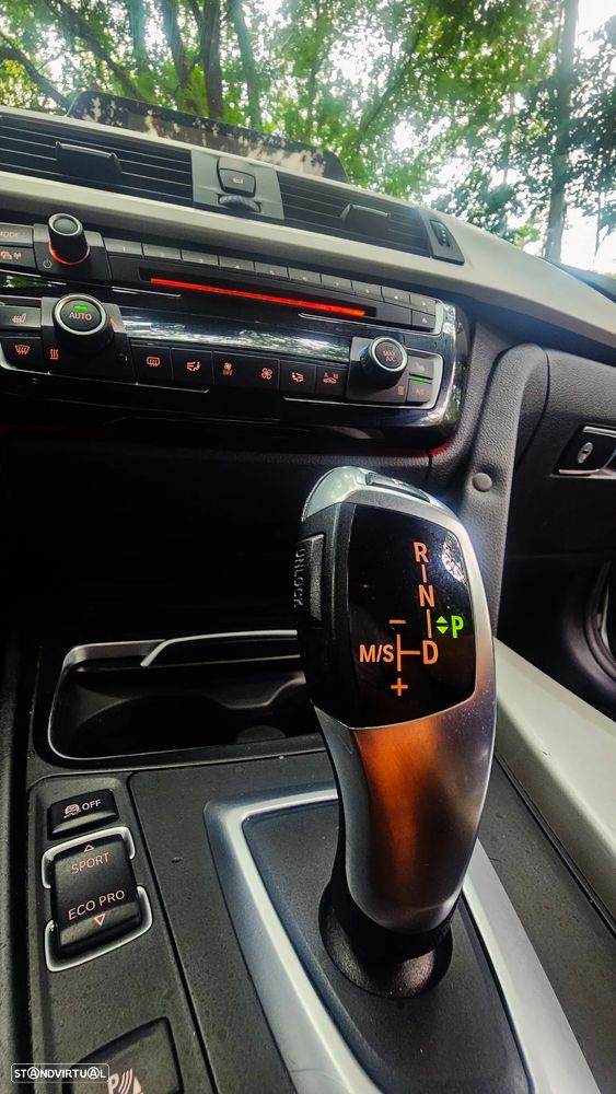 BMW 318 d Advantage Auto - 33