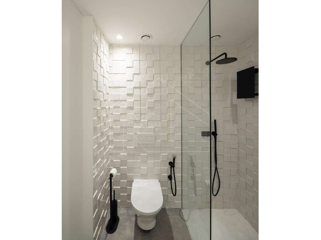 T1 Duplex com Mezanine | Vista Canal | Edifício White | Av. Dr. Lou... - Grande imagem: 5/6