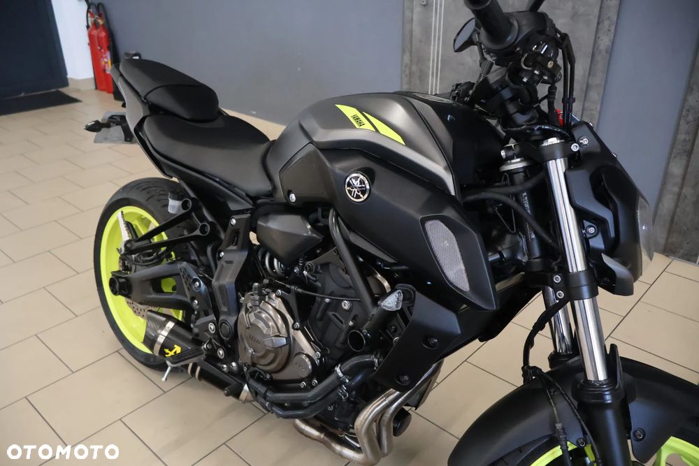 Yamaha MT - 15