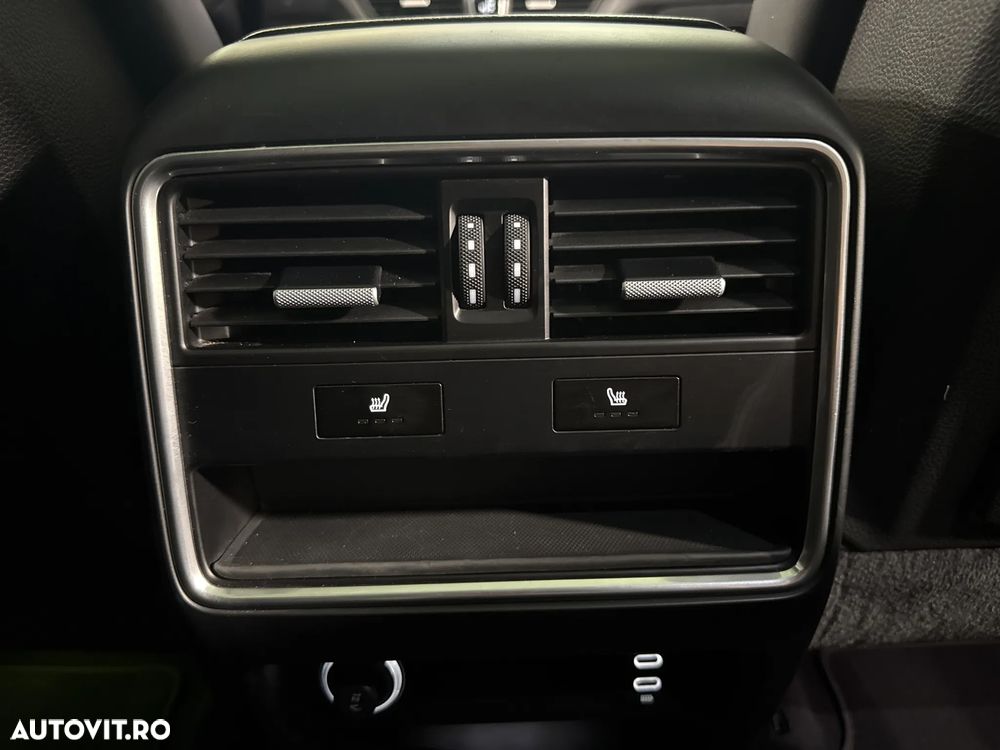 Porsche Cayenne - 23