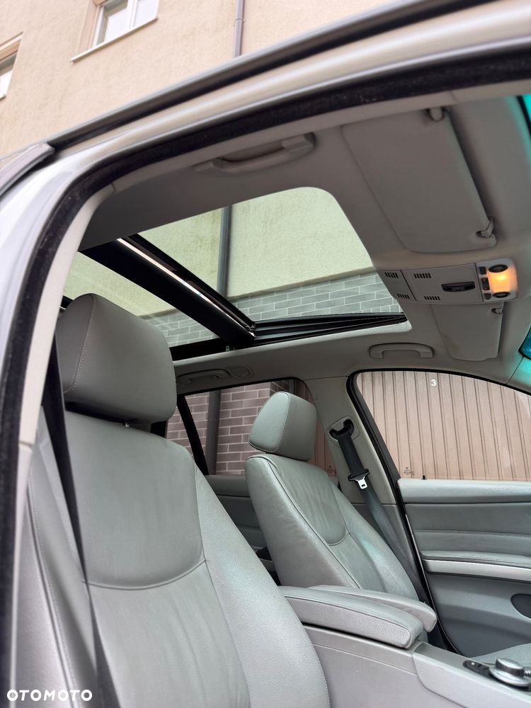 BMW Seria 3 - 12