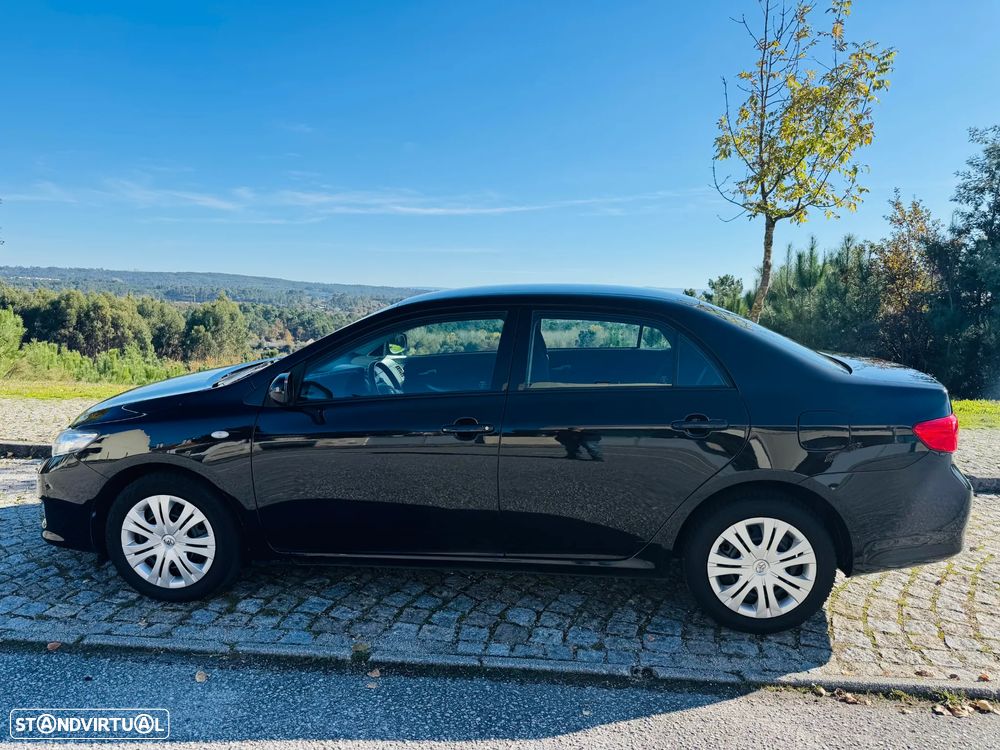 Toyota Corolla 1.4 D-4D Premium Pack - 2