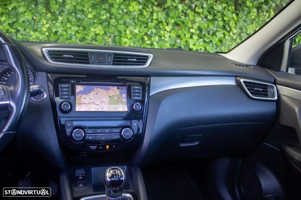 Nissan Qashqai 1.3 DIG-T Tekna Premium - 18