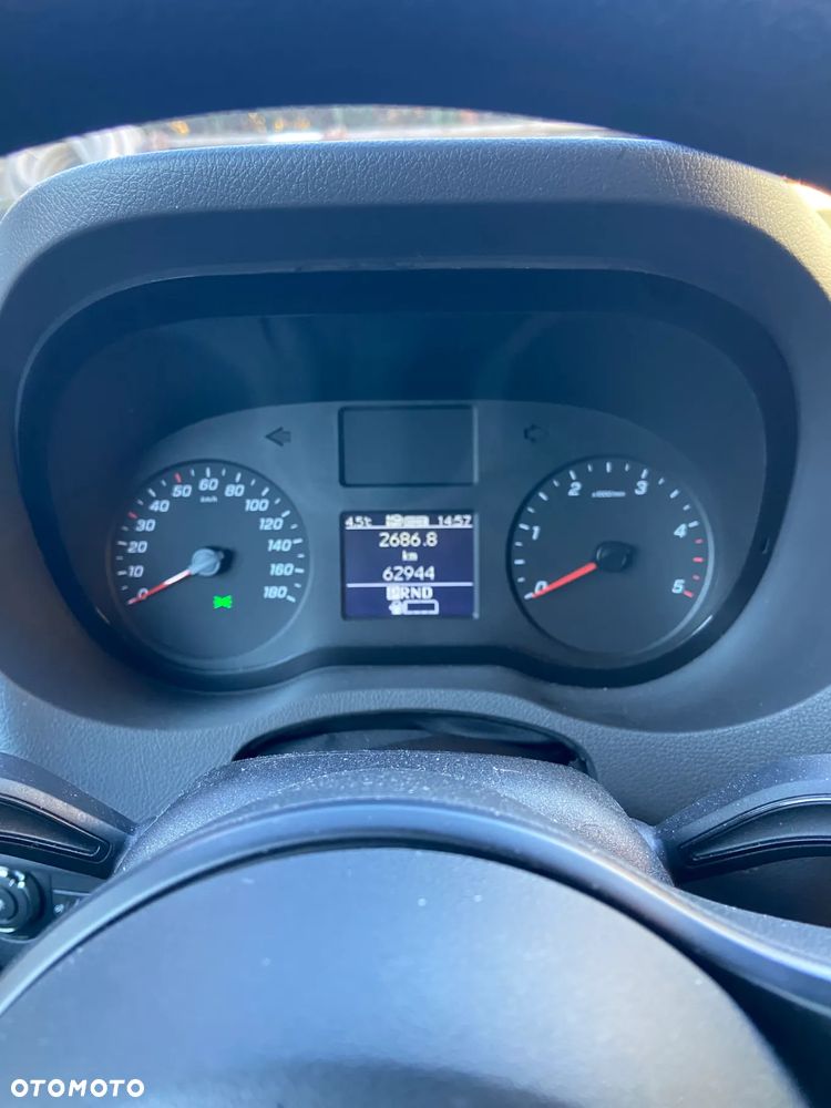 Mercedes-Benz Sprinter - 15