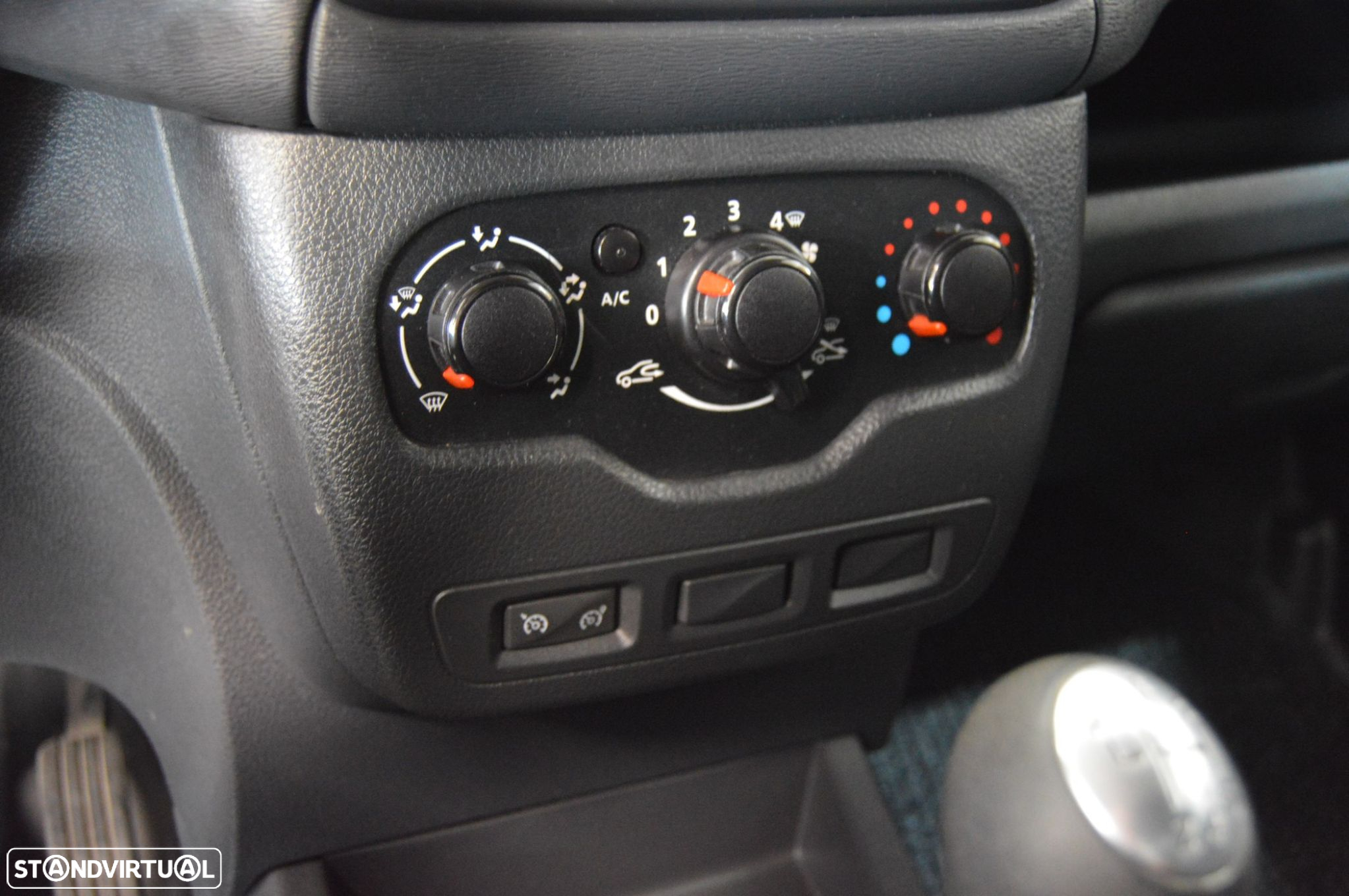 Dacia Dokker 1.5 dCi Work Edition - 33