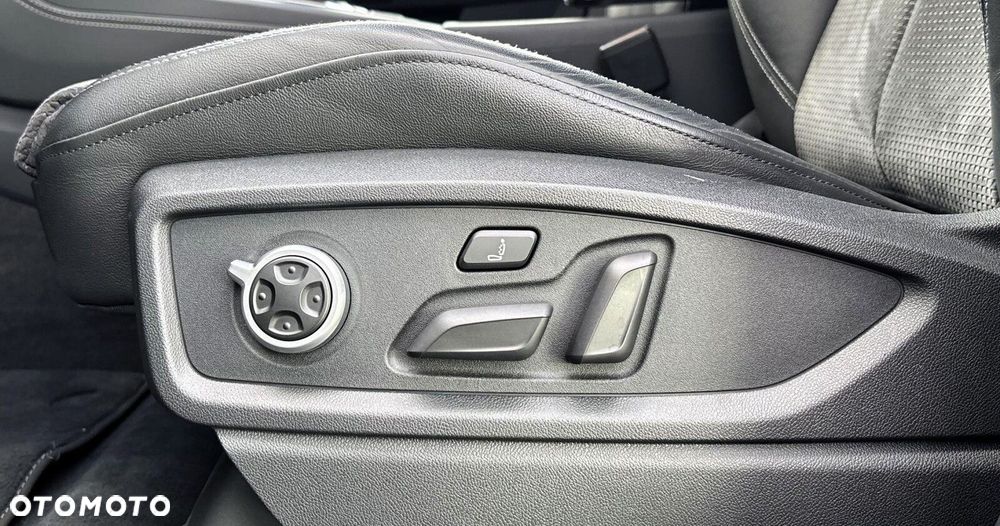 Audi SQ5 - 27