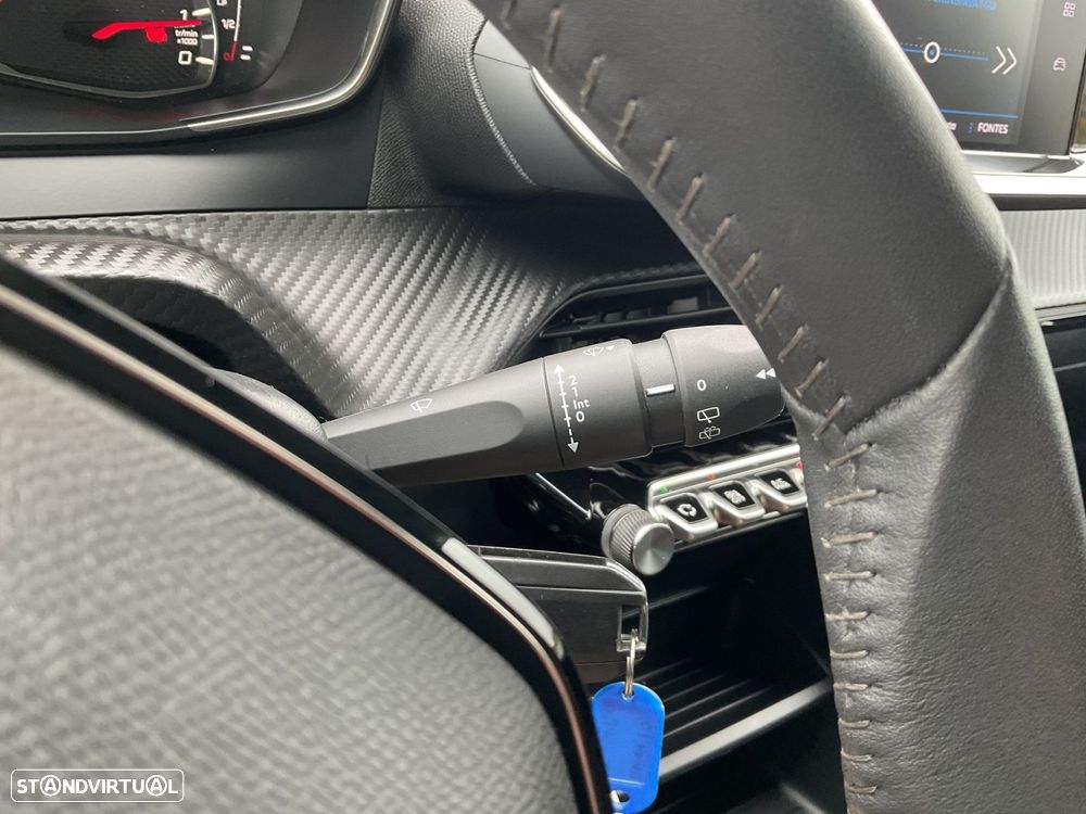 Peugeot 208 1.2 PureTech Active Pack - 38