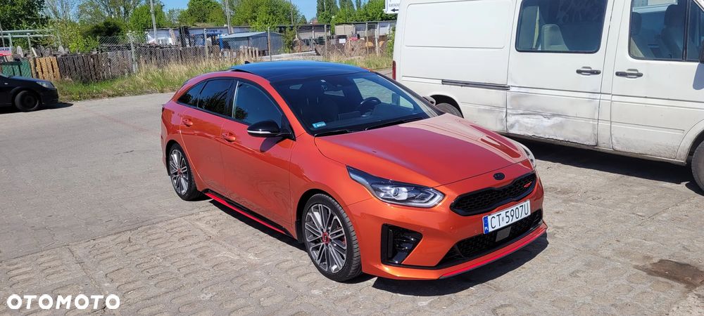 Kia ProCeed - 29
