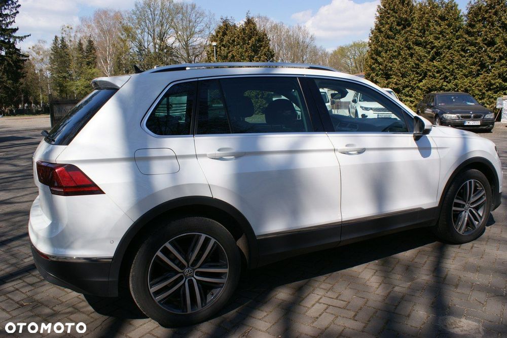 Volkswagen Tiguan - 12