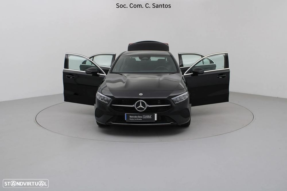Mercedes-Benz A 180 Limousine d Progressive Aut. - 11