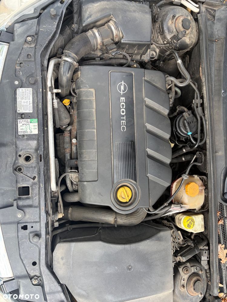 Opel Vectra 1.9 CDTI Sport / GTS - 18